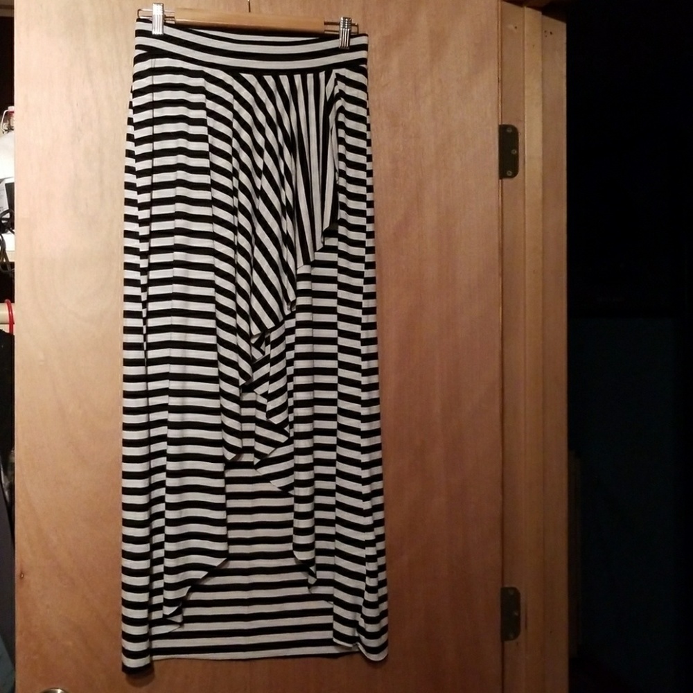 Long skirt